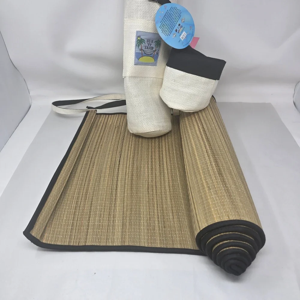 Sun N Sand Beach Mat Unisex Tan Woven Straw Roll Up Carrying Strap NEW